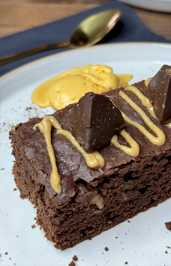 Brownie vegano chocolate belga - Horus Vegan postres Santiago